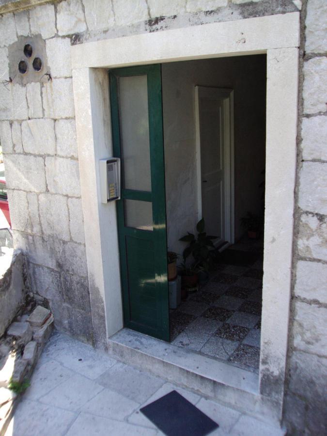 Studio Apartment Sretna Split Eksteriør bilde