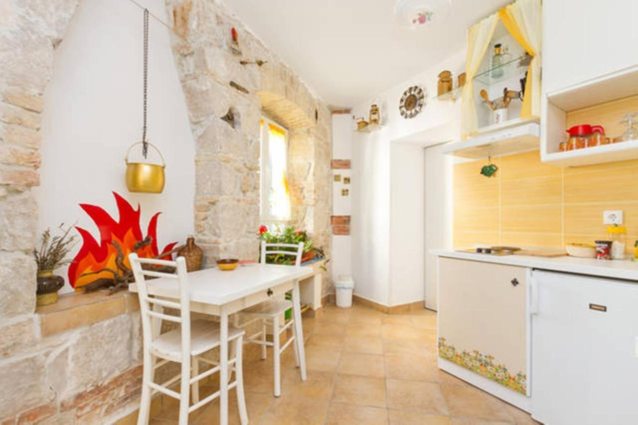 Studio Apartment Sretna Split Eksteriør bilde
