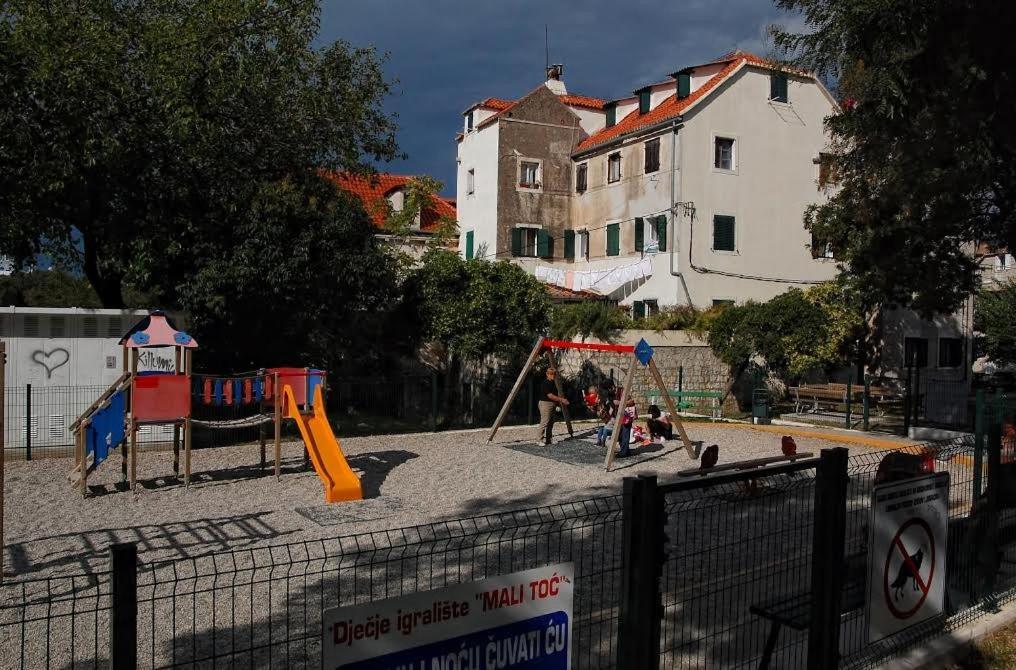 Studio Apartment Sretna Split Eksteriør bilde